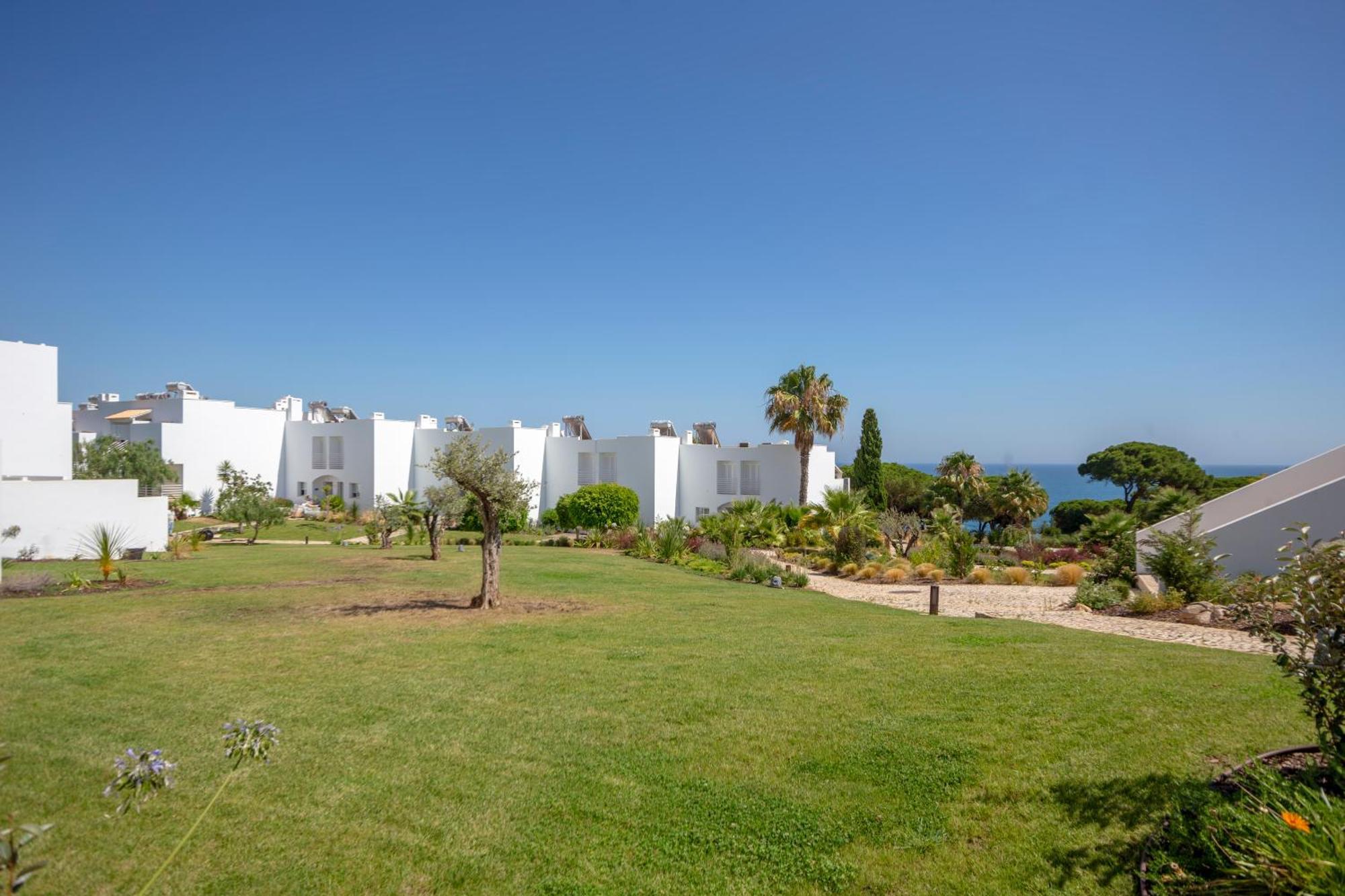 Villas D'Agua Beachfront Olhos de Agua  Exteriör bild